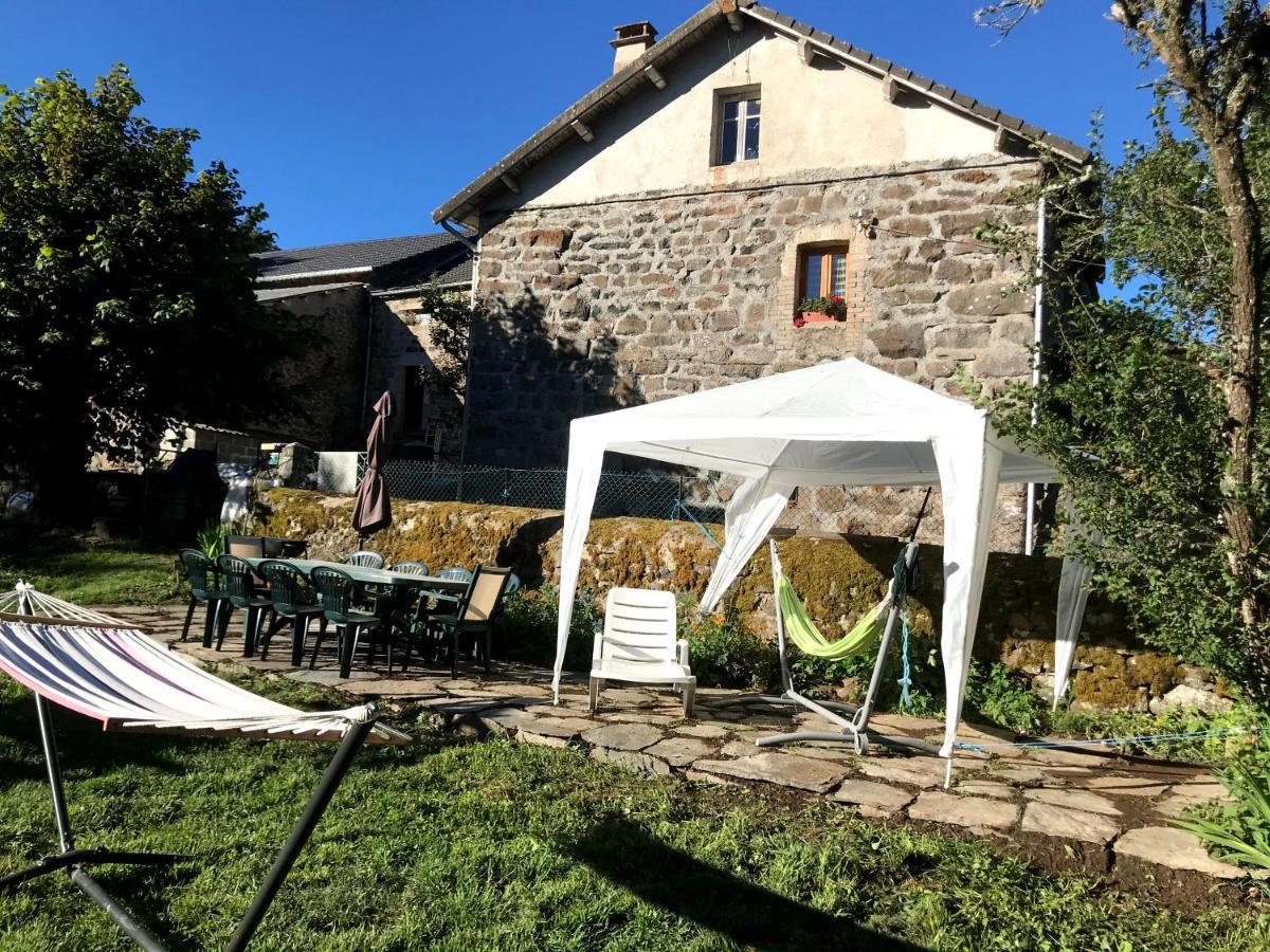Maison De Famille Au Plateau Du Mezenc Les Vastres Exterior photo